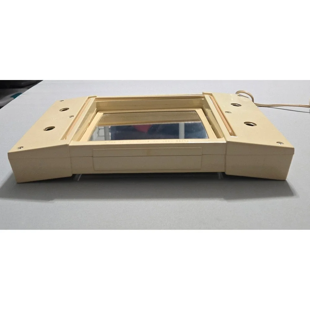 Vintage Models Choice Lighted Makeup Vanity Mirror Travel Case Working Box 1970